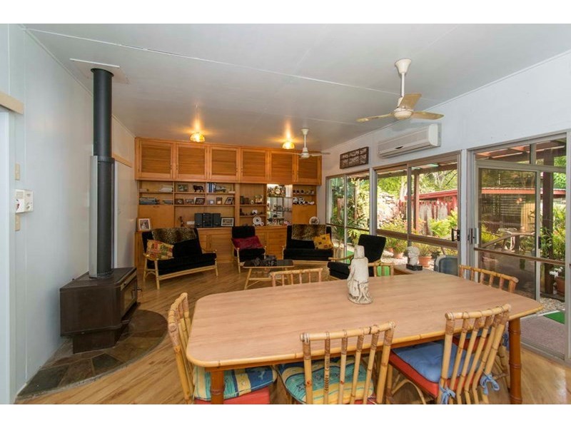 260 Ipswich Street, Esk QLD 4312