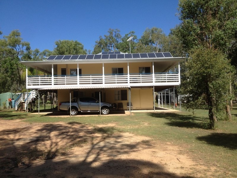27 Elm Street, Esk QLD 4312
