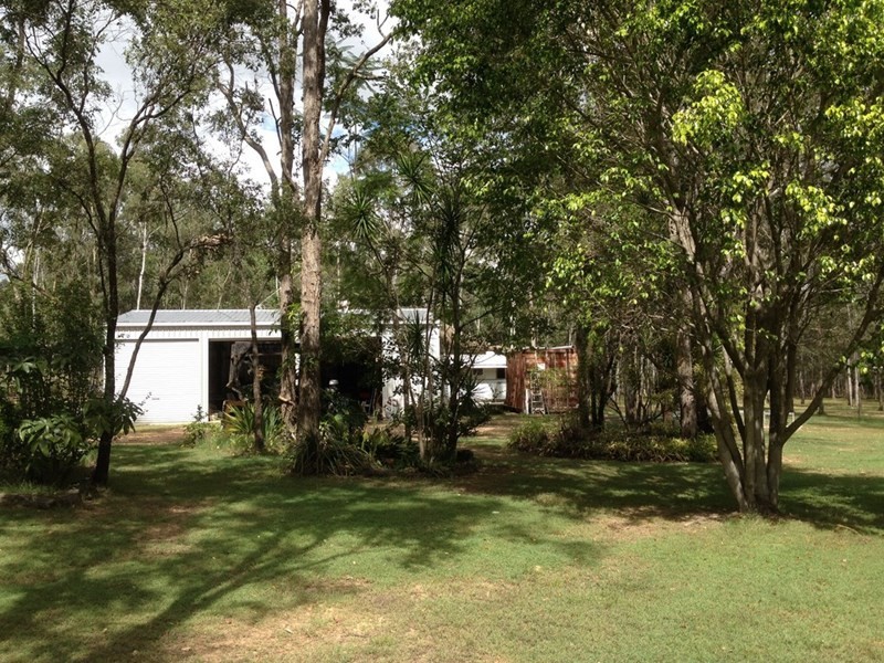 27 Elm Street, Esk QLD 4312