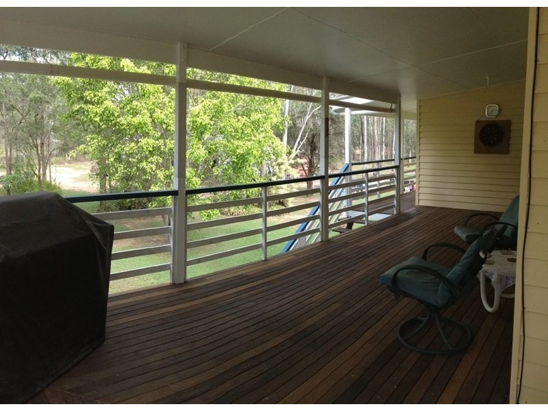 27 Elm Street, Esk QLD 4312