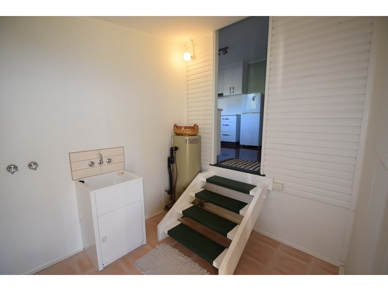 26 Short Street, Esk QLD 4312