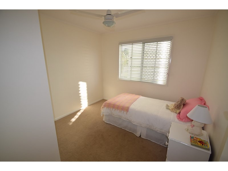 26 Short Street, Esk QLD 4312