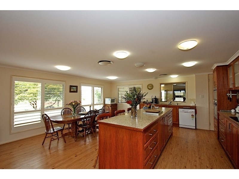 Wivenhoe Pocket QLD 4306