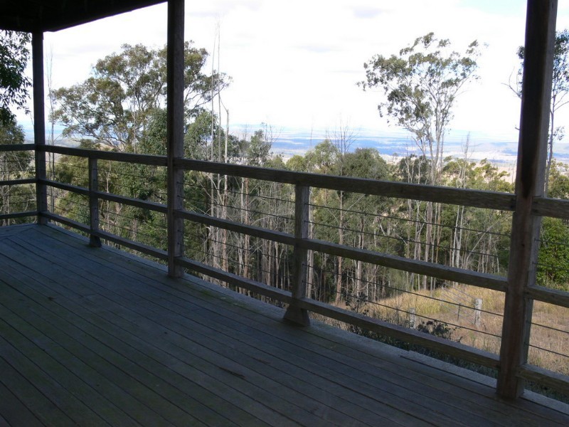 Ravensbourne QLD 4352