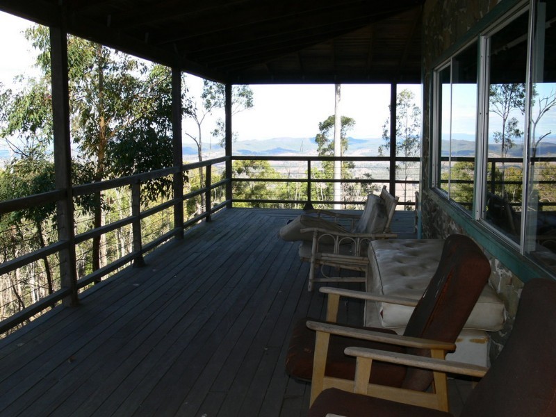 Ravensbourne QLD 4352