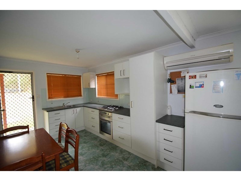 69 Pine Crescent, Esk QLD 4312