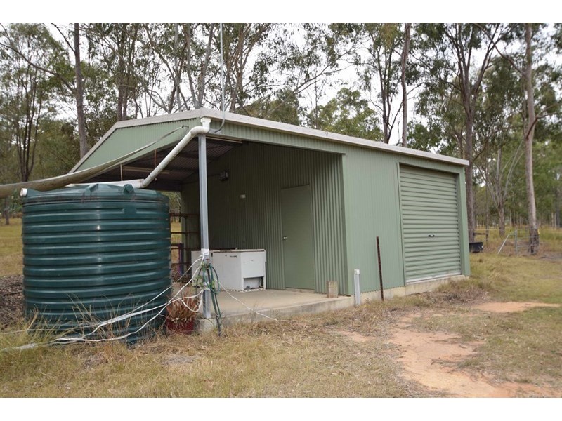 69 Pine Crescent, Esk QLD 4312