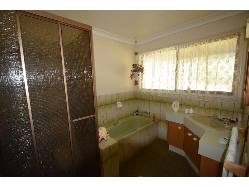 232 Esk Hampton Road, Esk QLD 4312