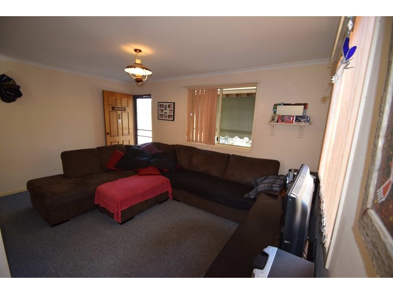 36 Middle Street, Esk QLD 4312