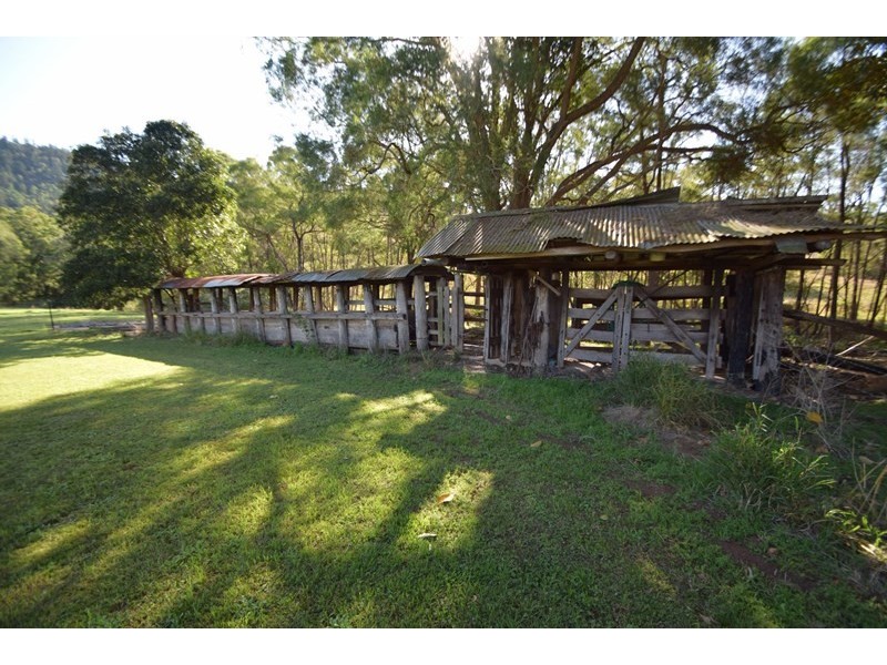 942 Kipper Creek Road, Biarra QLD 4313