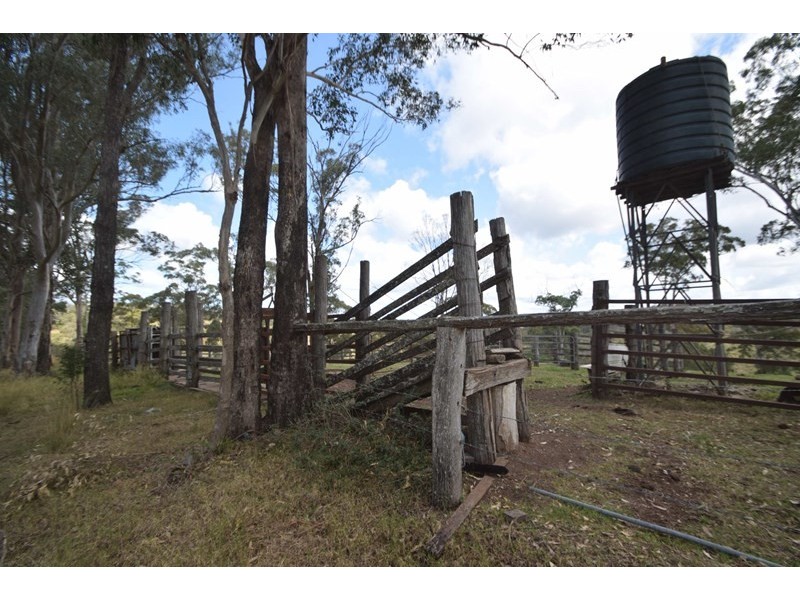 421 Brennan Road, Redbank Creek QLD 4312