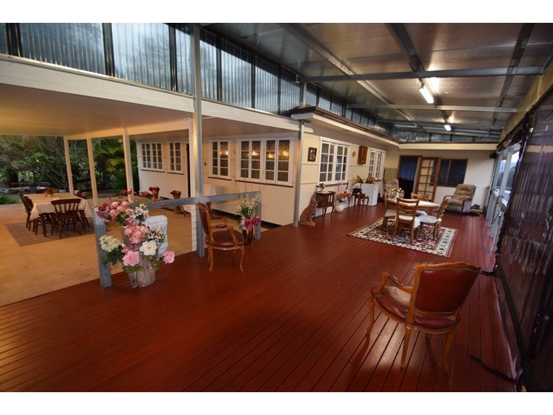 106 Dunlop Road, Esk QLD 4312