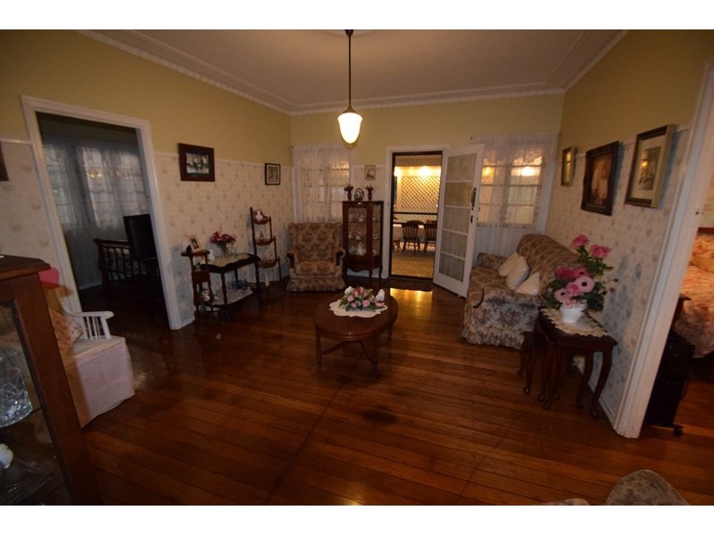 106 Dunlop Road, Esk QLD 4312