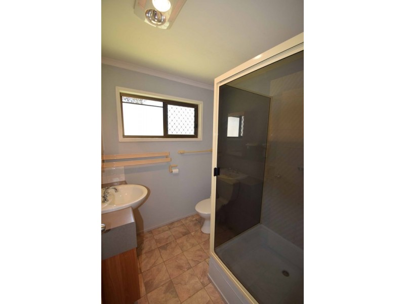 21 Down Street, Esk QLD 4312