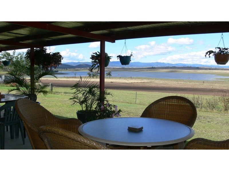 122 Glen Esk Road, Glen Esk QLD 4312