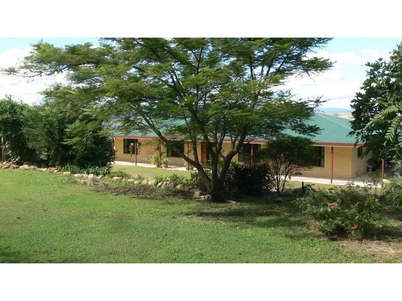 122 Glen Esk Road, Glen Esk QLD 4312
