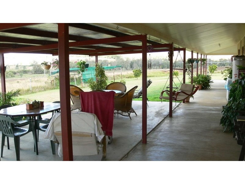122 Glen Esk Road, Glen Esk QLD 4312