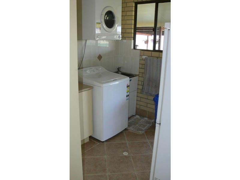 122 Glen Esk Road, Glen Esk QLD 4312