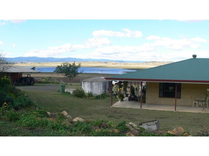 122 Glen Esk Road, Glen Esk QLD 4312