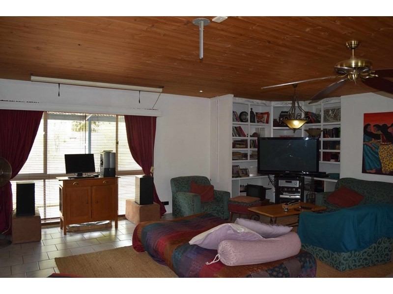 38 Laurel Street, Esk QLD 4312