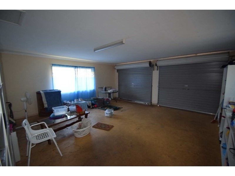 35 Adelaide Street, Esk QLD 4312