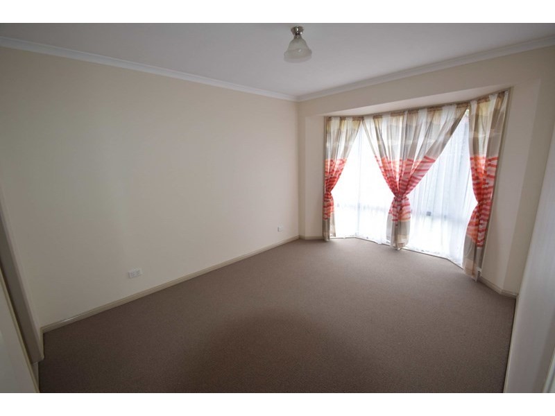 35 Adelaide Street, Esk QLD 4312