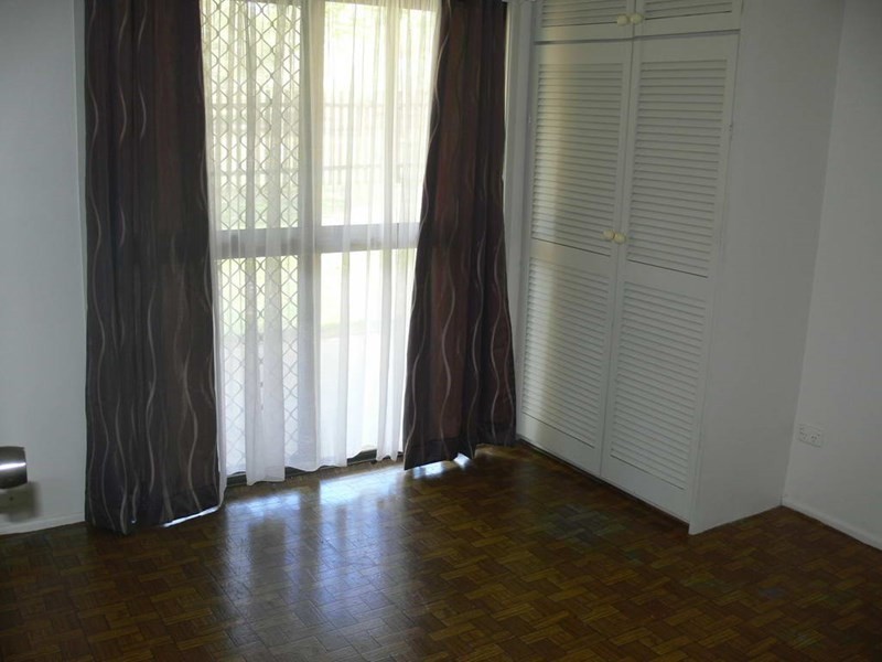 20 Elm Street, Esk QLD 4312