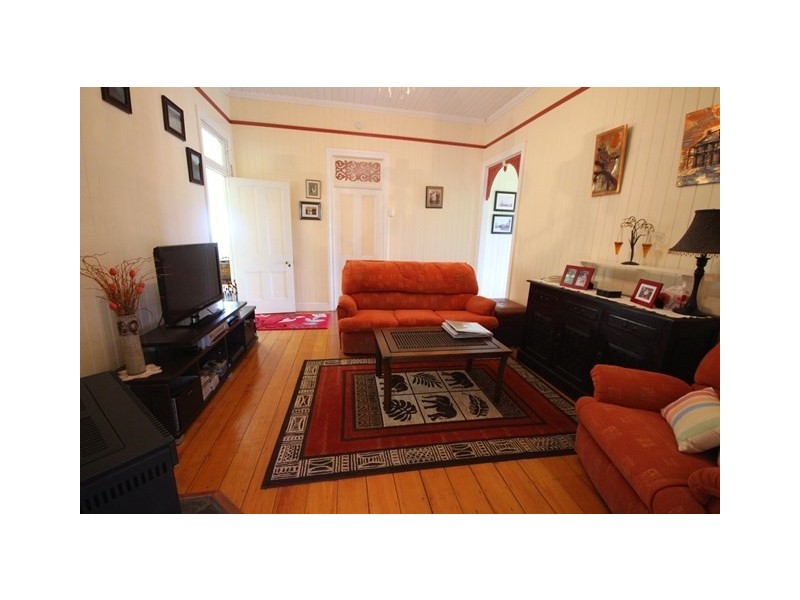 11 Drem Street, Toogoolawah QLD 4313