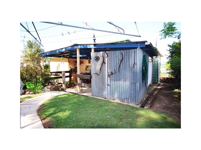 11 Drem Street, Toogoolawah QLD 4313