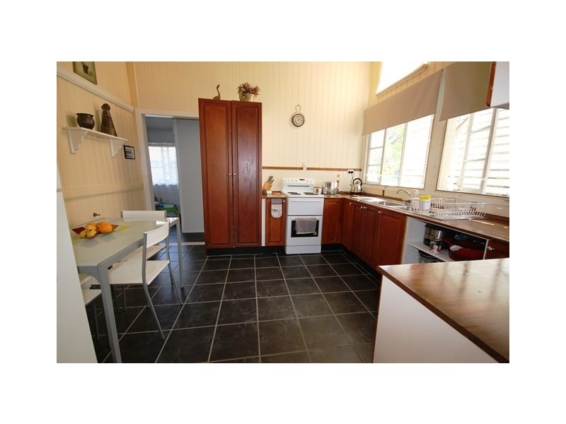 11 Drem Street, Toogoolawah QLD 4313