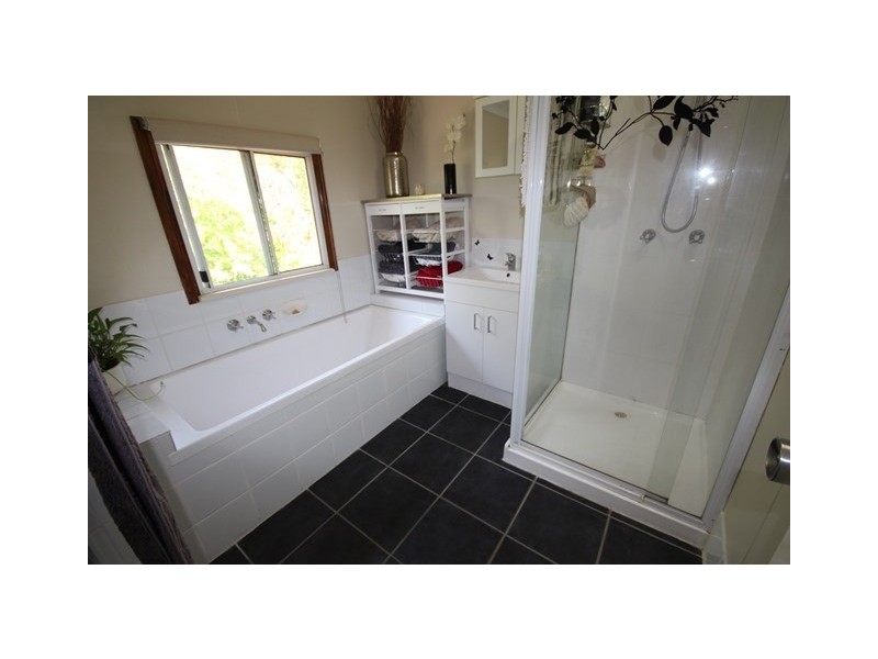 11 Drem Street, Toogoolawah QLD 4313