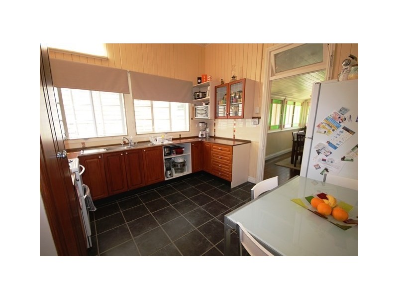 11 Drem Street, Toogoolawah QLD 4313