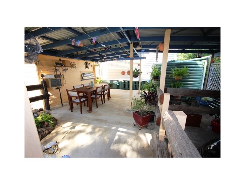 11 Drem Street, Toogoolawah QLD 4313