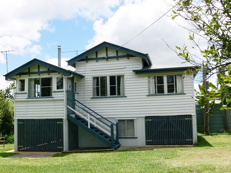 Blackbutt QLD 4306