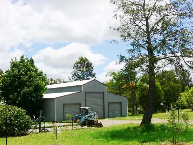Blackbutt QLD 4306