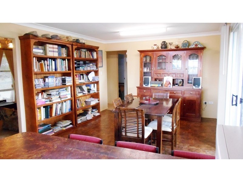 54 John Street, Blackbutt QLD 4306