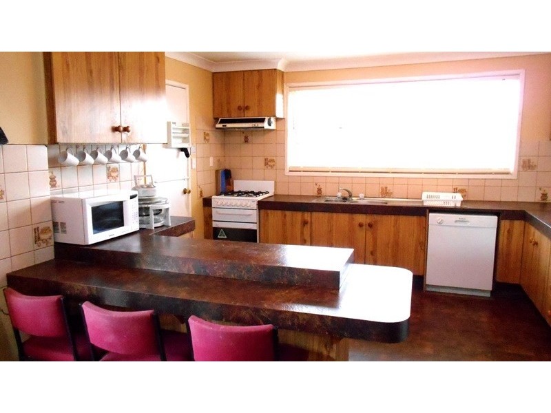 54 John Street, Blackbutt QLD 4306