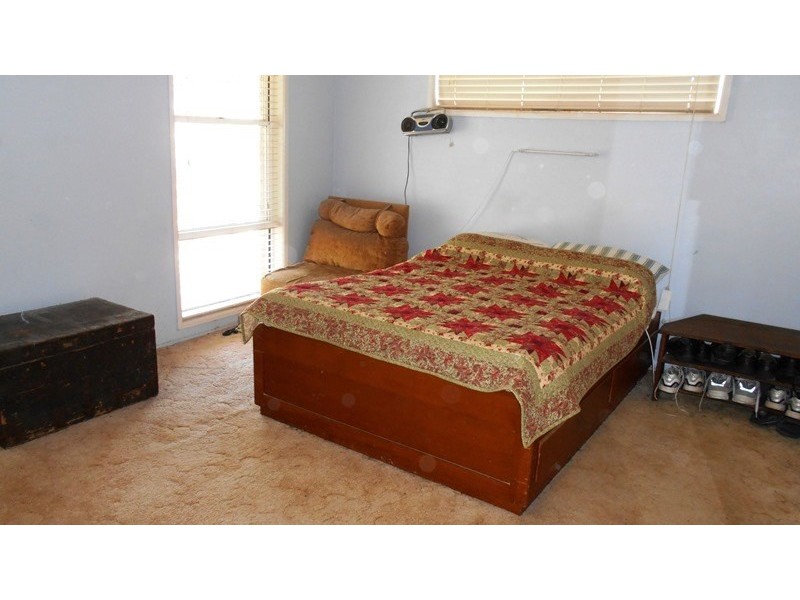 54 John Street, Blackbutt QLD 4306