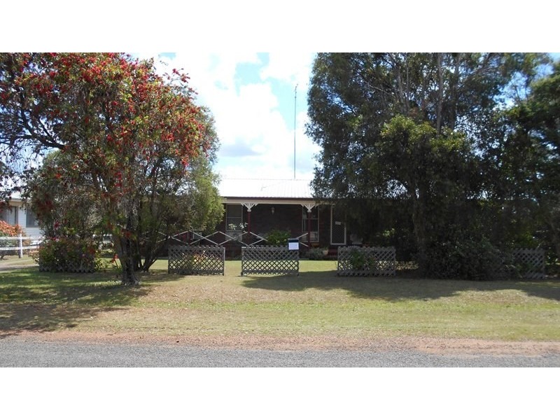 54 John Street, Blackbutt QLD 4306