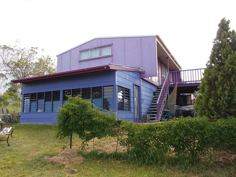 107 Stretton Drive, Blackbutt QLD 4306