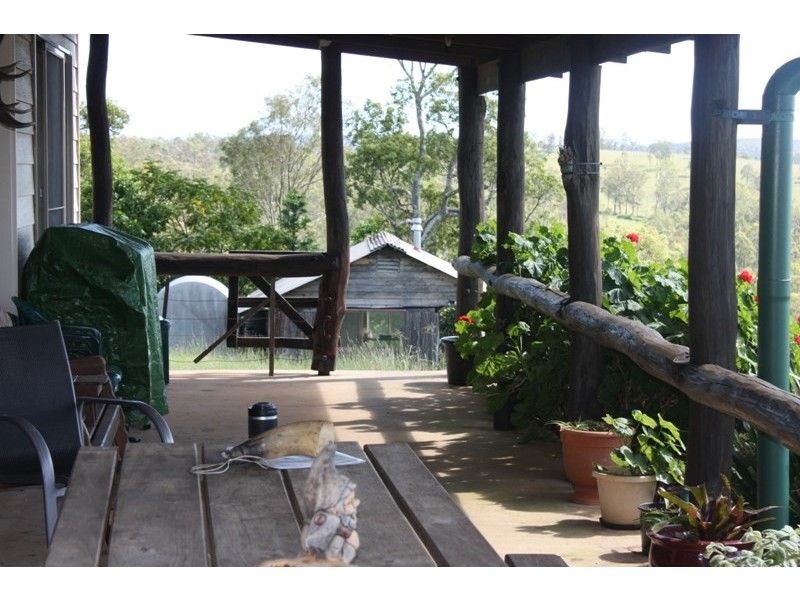 1128 Waterhole Gully Road, Crows Nest QLD 4355