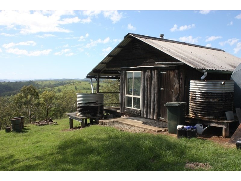 1128 Waterhole Gully Road, Crows Nest QLD 4355