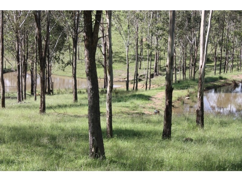 1128 Waterhole Gully Road, Crows Nest QLD 4355
