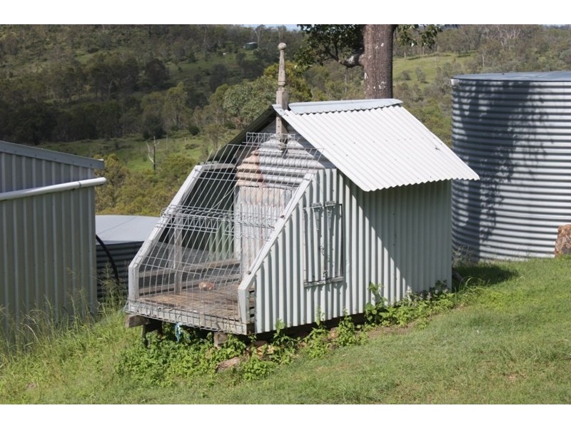 1128 Waterhole Gully Road, Crows Nest QLD 4355