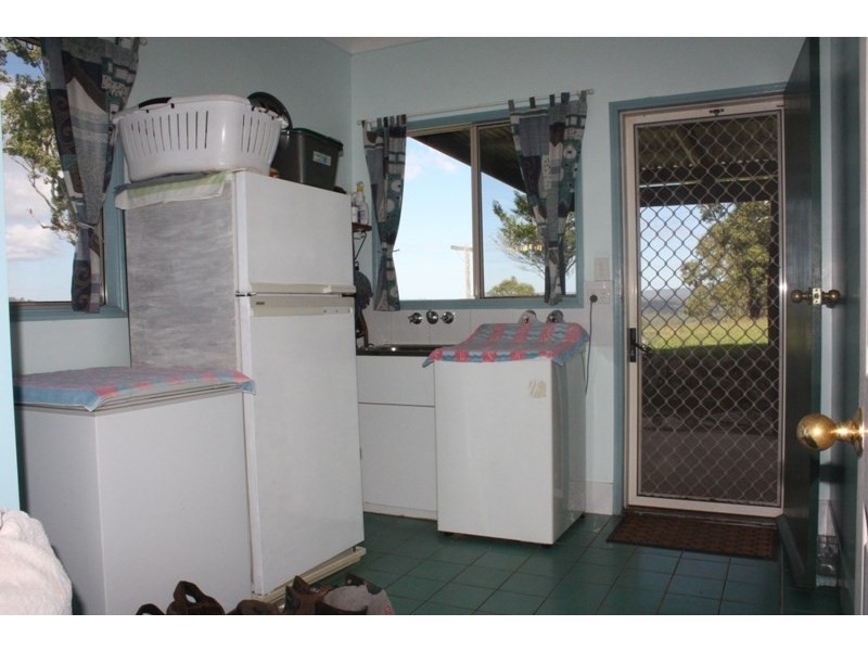 1128 Waterhole Gully Road, Crows Nest QLD 4355