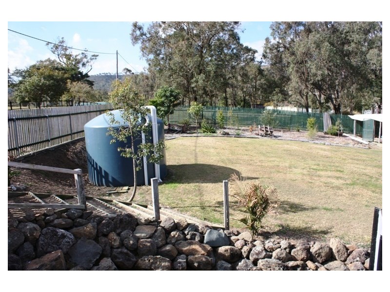 42 David Street, Linville QLD 4306