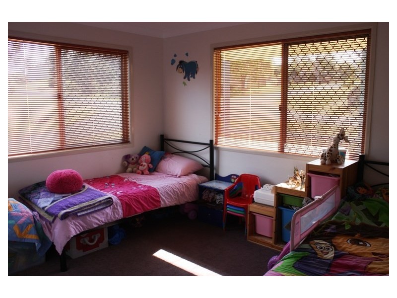 42 David Street, Linville QLD 4306