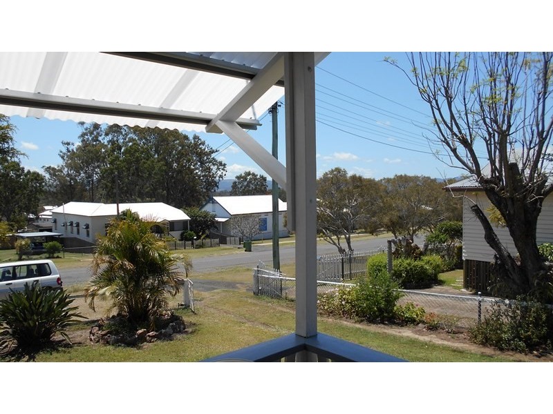 56 Fulham Street, Toogoolawah QLD 4313