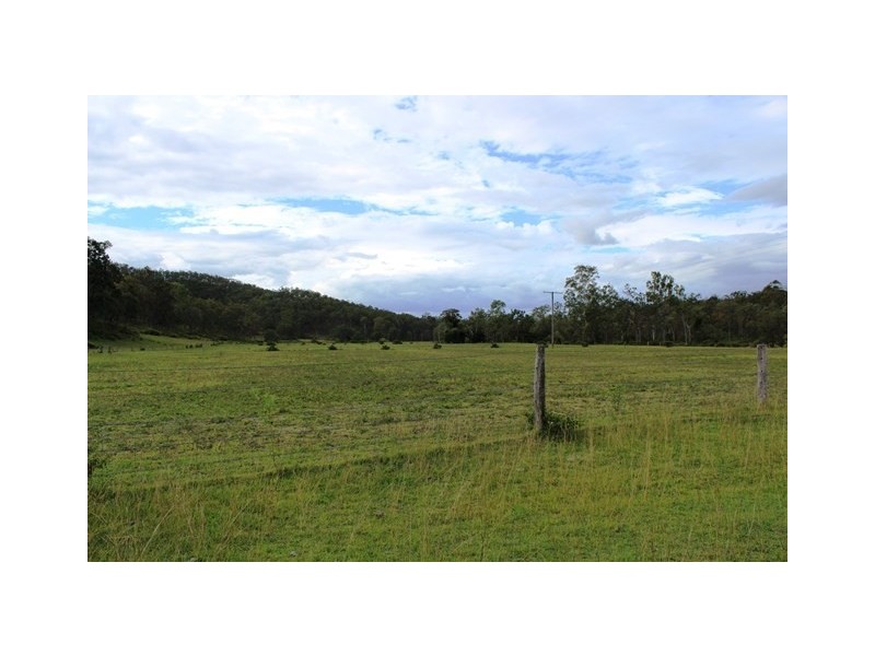 1706 Esk Crows Nest Road, Biarra QLD 4313