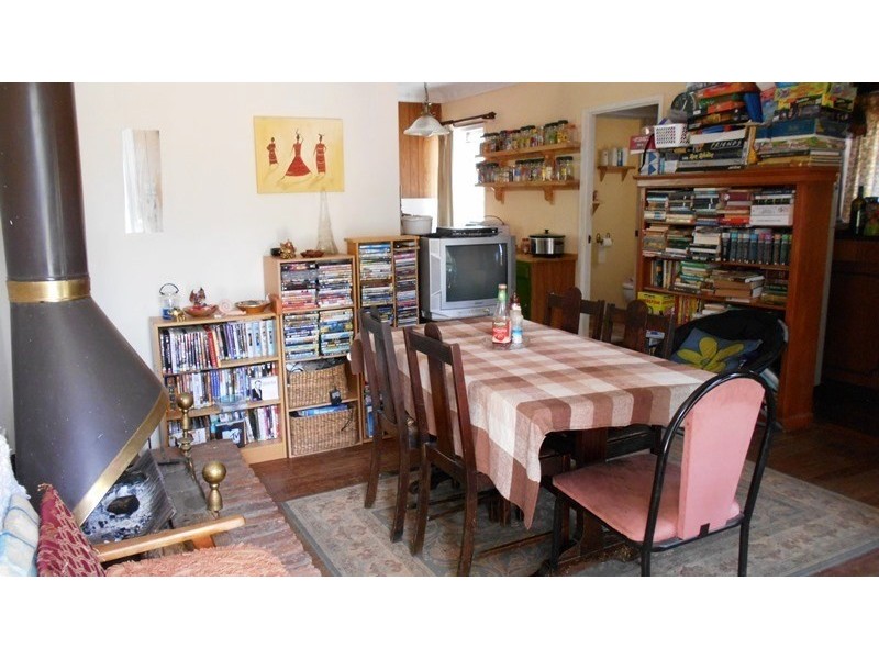 14 David Street, Linville QLD 4306